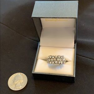 Cookie Lee crystal stretch ring